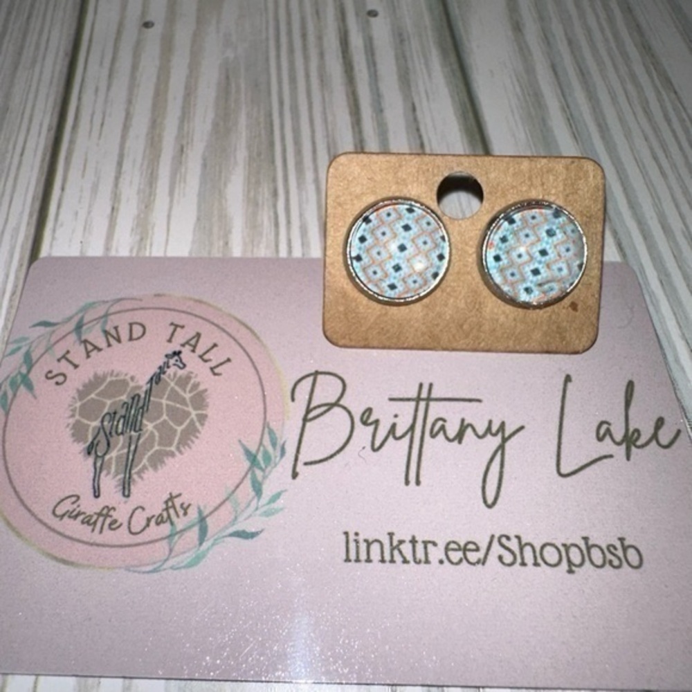 Blue patterned round 12mm earring set new